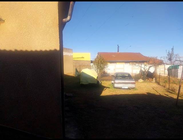 2 BEDROOM HOUSE FOR SALE IN NALEDI